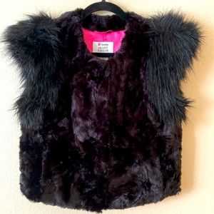 SKAIST TAYLOR Faux Fur